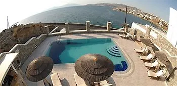 Petinaros Beach Studios