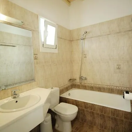 Petinaros Beach Studios Apartment *
