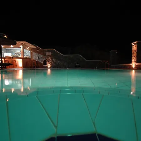 Petinaros Beach Studios Apartment *